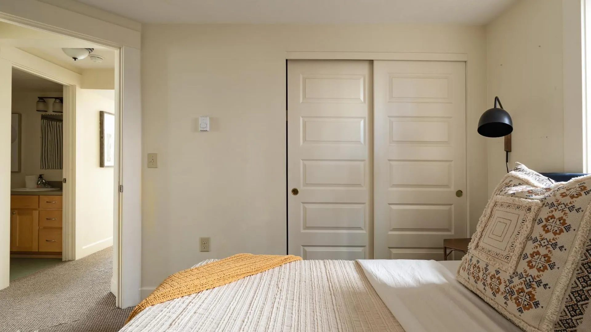 Holiday home Stay Portland - Joshua Tree Vibes In Se Pdx - Local Bars & Food