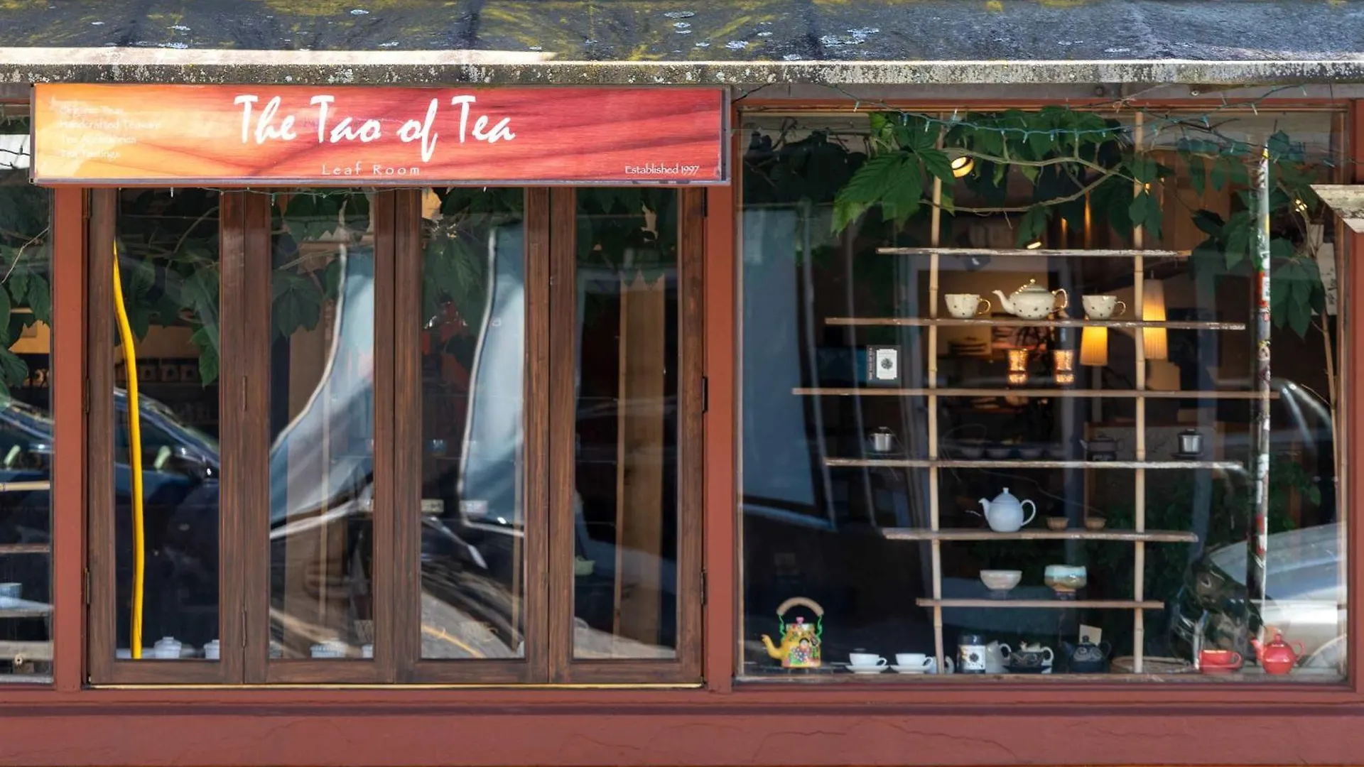 Stay Portland - Joshua Tree Vibes In Se Pdx - Local Bars & Food